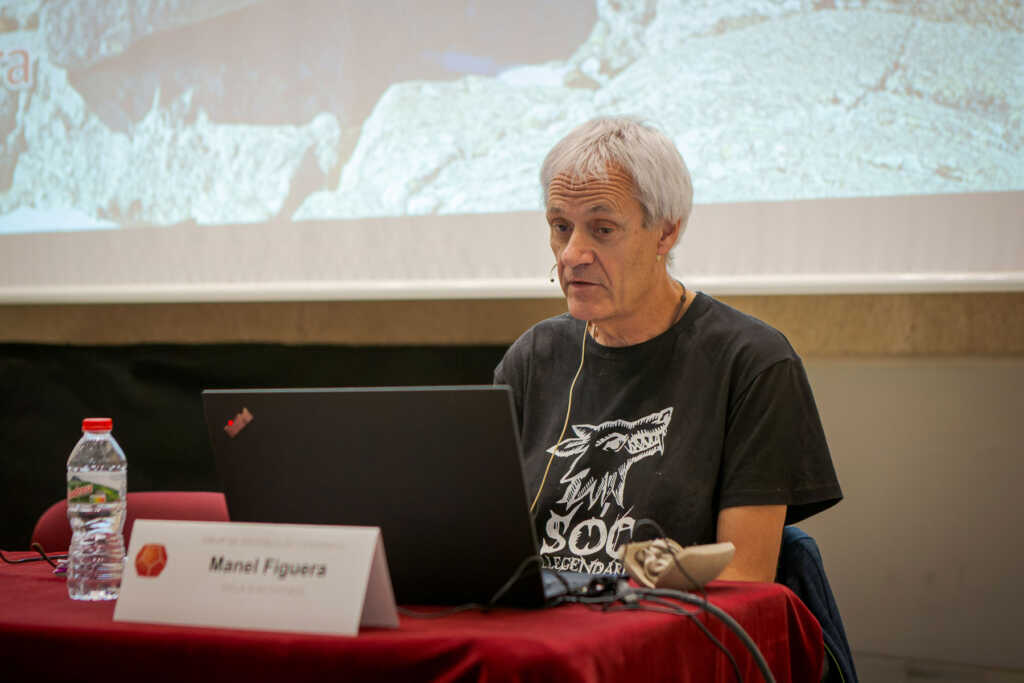 Manel Figuera durant la conferència